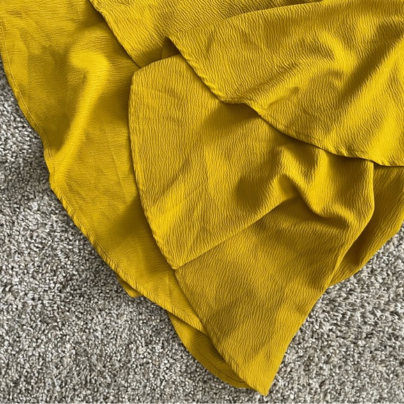 💛 A NEW DAY x TARGET 💛 Ruffled MIDI Dress 💛 - Picture 2 of 10